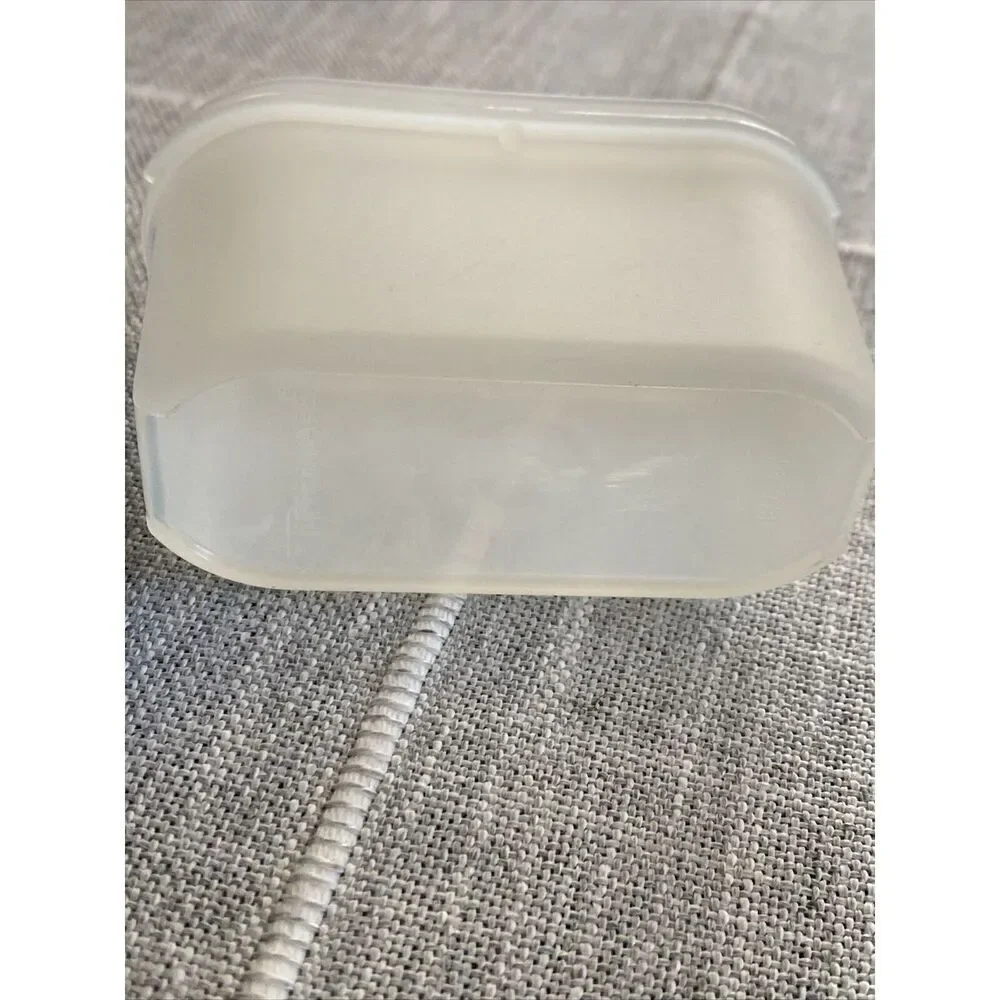 Tupperware Salt, Pepper, Spice, Dry Rub, Shaker Modular Mate 1843-25/1844-13